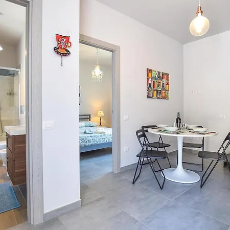 Apartament 2 Bedroom Stunning In Ogliastro Marina Montecorice